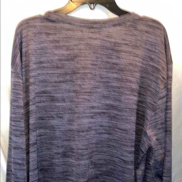 Nike Men's Heathered Black Long Sleeve Tee, Size XL - Picture 6 of 7